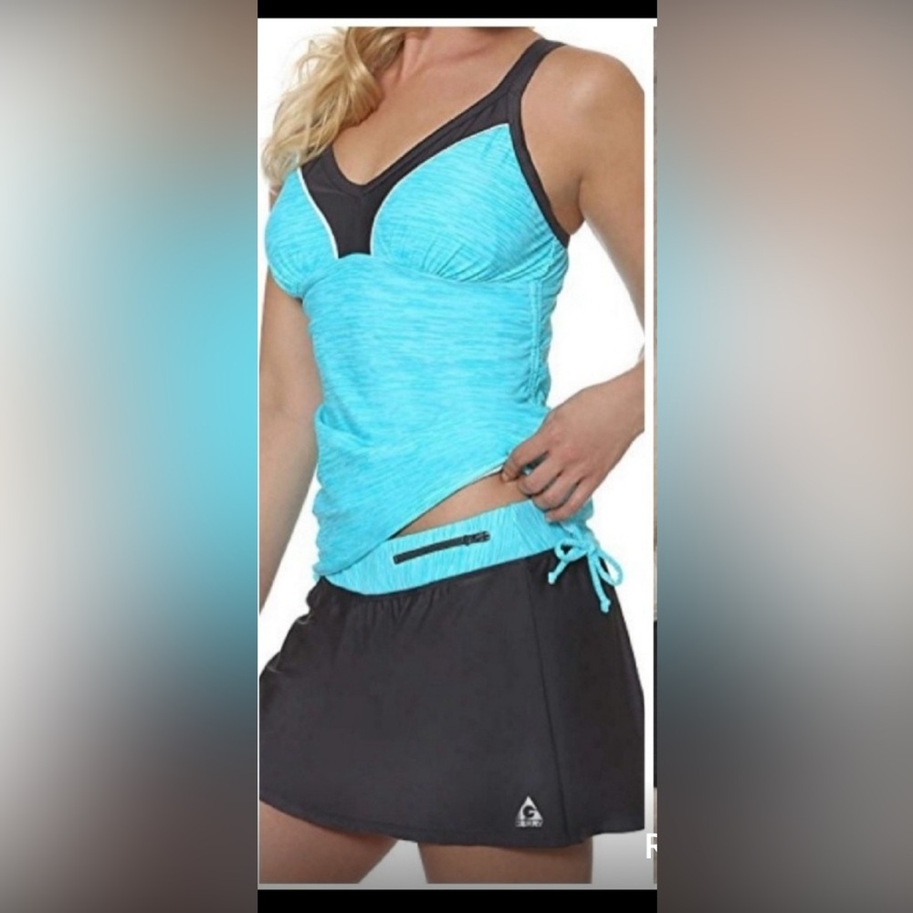 Women's Takini